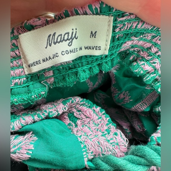 NWT! Maaji plunge V neck dress size M - Picture 6 of 6